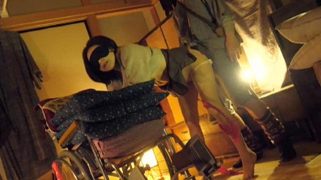 月刊人妻専科エロカリ 第14号 サンプル画像 3