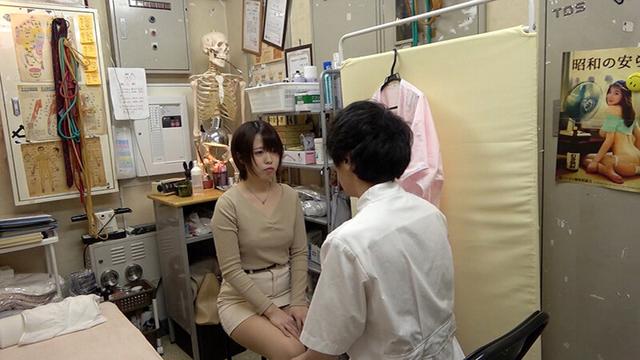 鍼灸院すどう盗撮り下ろし10 特別編 妊活中の京なまりのべっぴんさんおっぱいデカイすけべボディ！オイルで我を忘れて快感絶頂アクメ サンプル画像 6