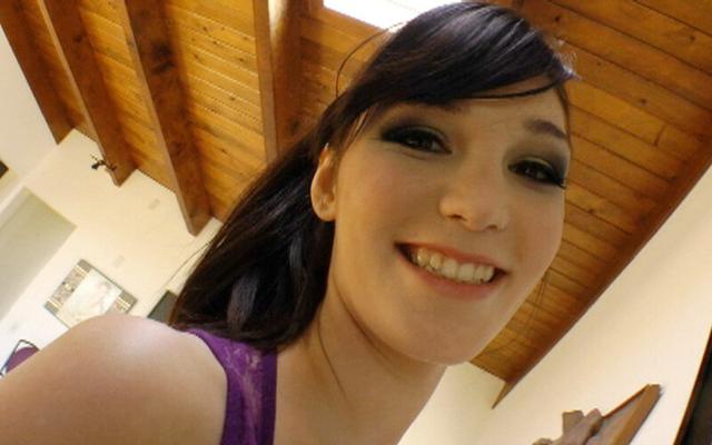 やっぱ最高 大人のおもちゃ 金髪ポルノ・フェチの極み サンプル画像 1