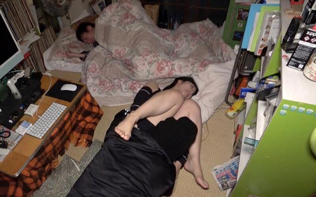 近親 夜●いじゃぁ 生中出し3（撮り下ろし） サンプル画像 3