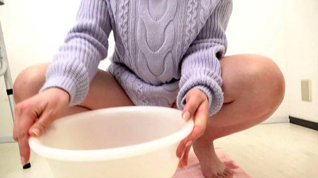 本宮充希 フェチBEST 尻穴 オモラシ ディルド挿入 裸の接写 サンプル画像 15