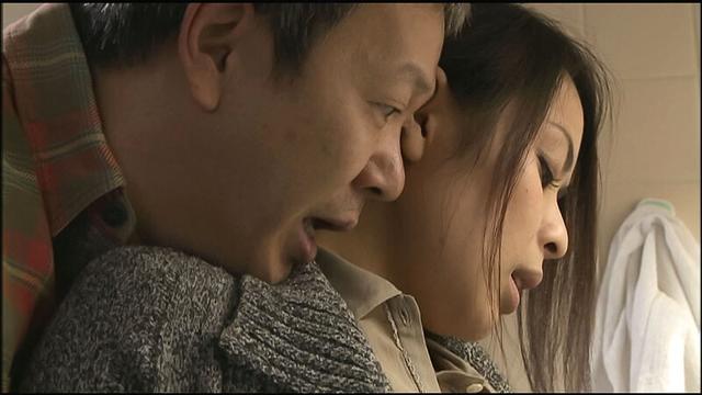 乱れる人妻たちの性（セックス） 熟女狂乱 サンプル画像 15