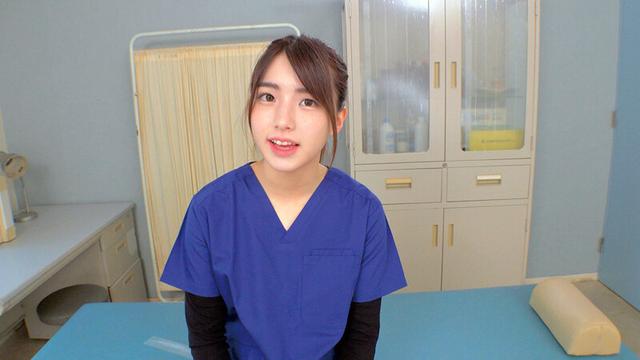 休憩中の美尻で可愛い整体師さんに敏感すぎる男子の身体を揉みほぐしてもらいましたwwただ施術中に勃起しちゃう絶倫チ○ポを見せつけられムラムラしちゃう整体師さん（/ω￥）エロエロ覚醒しちゃって連続射精マッサージ（ ゜Д゜）仕事中なのに性欲暴走//そのまま性欲暴走… サンプル画像 1