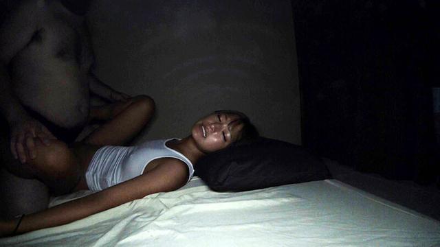 媚薬入り魔法薬で金縛り状態の美少女達に夜●い中出し！！ サンプル画像 19