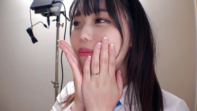 母乳で復活撮れてハメれるレイヤーとオフパコ撮影会♪ヤれる伝説の被写体母乳吹きまくり快感アクメ りまちゃん 25歳 サンプル画像 2