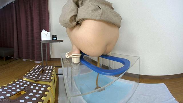 【VR】排泄美人/目の前ですみません 松木美々 サンプル画像 1