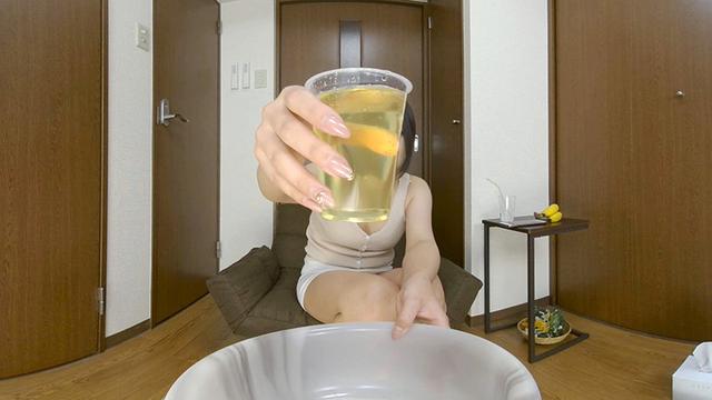【VR】排泄美人/目の前ですみません 松木美々 サンプル画像 9
