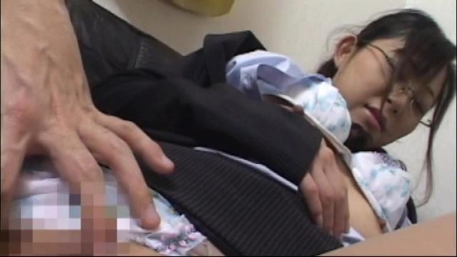 夫には言えない副業のお仕事240分 サンプル画像 18