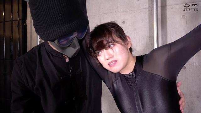 捕われの女スパイ！吊り拘束くすぐり尋問 志摩ことり サンプル画像 17