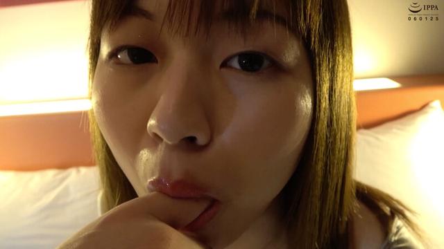 はじめての指フェラ＆唾吐きプレイ 園田かのこ サンプル画像 3