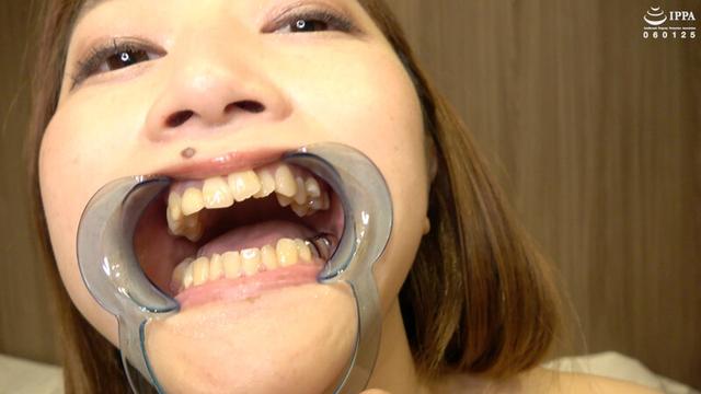 人気モデル 有村麻衣チャンの足裏ヌードこちょこちょ サンプル画像 7