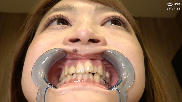 人気モデル 有村麻衣チャンの足裏ヌードこちょこちょ サンプル画像 9
