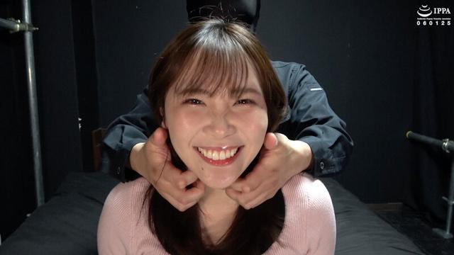 足裏以外は全身超敏感なつむぎちゃんの私服くすぐりチェック！ 角名つむぎ サンプル画像 3