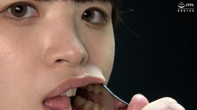 「【歯・口腔】人気モデル 乙羽あむチャンの超レアの歯・口内・舌ベロ観察！」乙羽あむ サンプル画像 11