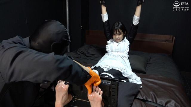 「足枷くすぐり＋暗示で感度アップ！ ブラシグローブで叫び倒すメイドもなかちゃん！」わかしラボ WAKA-067 千石もなか 4 サンプル画像 7