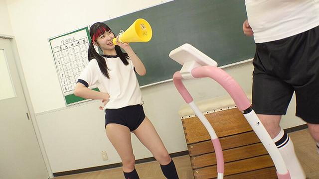 ブルマ美少女応援団 悩めるスポーツ男子を元気づけながらヌイてくれる サンプル画像 3