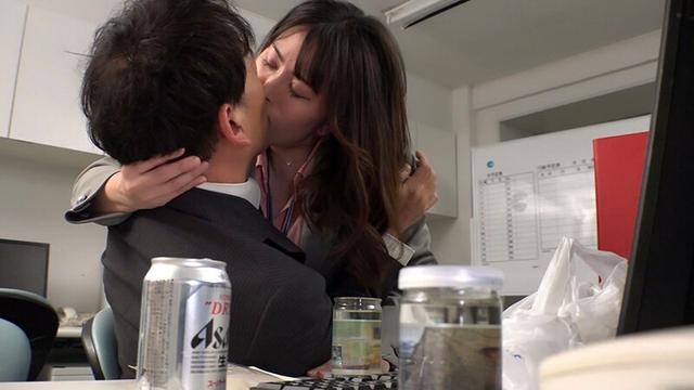 経験は旦那だけ… 初めて他人とセックスします。 初不倫で生中出し サンプル画像 1