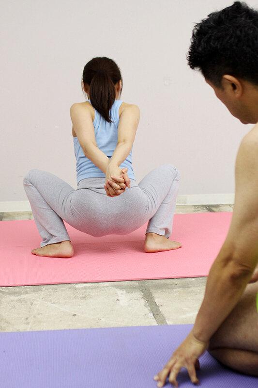 熟痴女の誘惑 男狩り サンプル画像 1