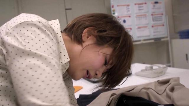 【細身巨乳】熟女OLの性活 推川ゆうり 立ちバック中出し編 サンプル画像 19