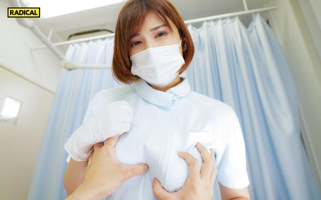 【VR】大きな胸を顔に押しつけてくる歯科衛生士のデカ乳をねっとり鷲掴みしたら吐息を漏らし感じまくった 若宮はずき サンプル画像 13