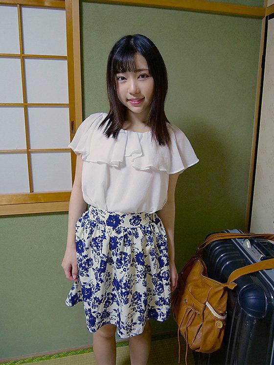 【VR】田舎育ちのいも娘が留学先のアメリカから帰ってきてヤリマンビッチ妹に！！ ロサンゼルス風に俺を襲ってた件 さつき芽衣 サンプル画像 2