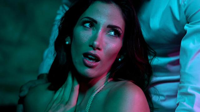 【Marc Dorcel】奴●になりたがる女たち～元調教師に心酔してしまった奴●クレアの場合～ サンプル画像 3