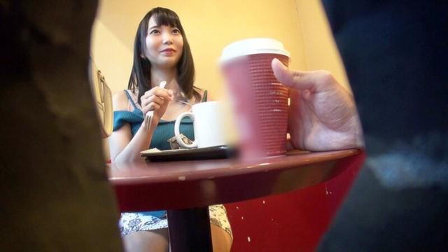 裏風俗ドキュメント！顔だけでヌケル美人過ぎる風俗嬢との中出しセックスの記録！ サンプル画像 10