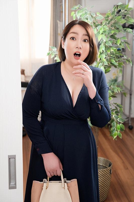 デリヘルを呼んだら女上司！エッチな副業に部下の鬼ピストンでイキまくり！！ 佐久間泉 サンプル画像 9