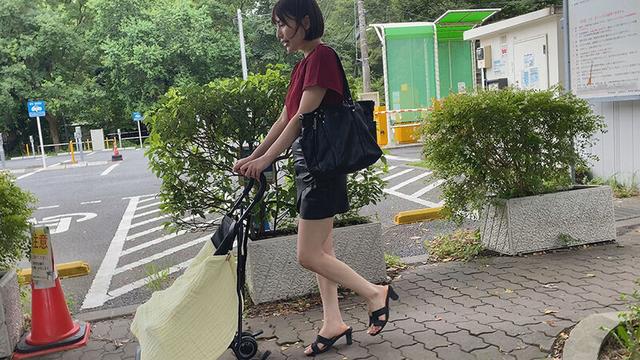 ベビーカー妻付け狙い@杉並区 産後処女ママ膣内ザーメン汚し サンプル画像 5