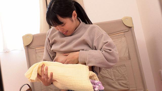 侵入…授乳室…出産して急激に感度があがったママの膣奥無許可ナマ挿入//狂ったように絶頂し続ける早漏ママ過激エビ反り痙攣中出し性交 サンプル画像 8