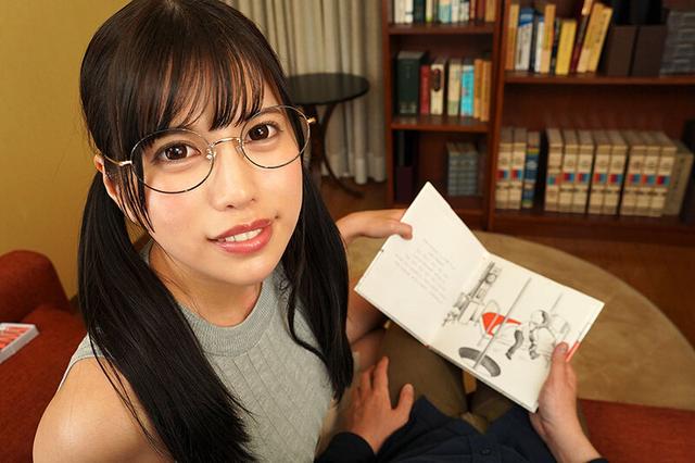 【VR】あなたは上乳派？それとも下乳派？隣に住む世話焼きお姉さんの乳誘惑に何度も勃起してしまったボク 天咲ひめの サンプル画像 4