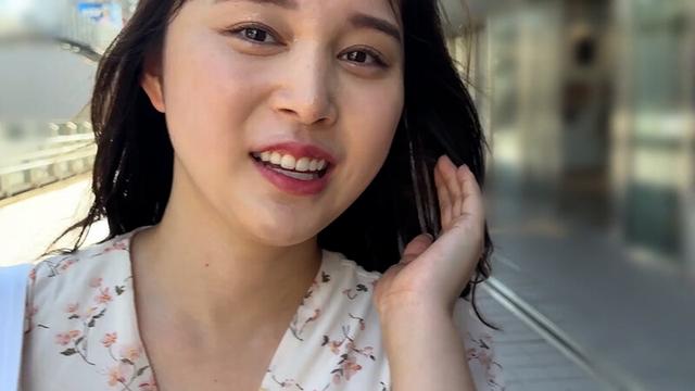 街角で声をかけてくすぐりさせてもらう ファミレスウェイター ありすちゃん サンプル画像 1