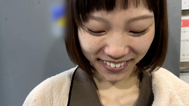街角で声をかけて口内観察させてもらう オーガニックスーパー勤務 はつみちゃん サンプル画像 11