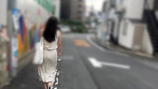 街角で声をかけて口内観察させてもらう WEBデザイナー しおりちゃん サンプル画像 1