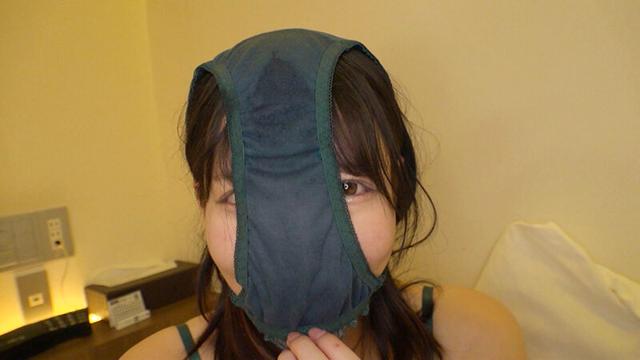 下着買取りサイトで知り合ったみおんちゃんの使用済み下着 宇佐美みおん サンプル画像 14
