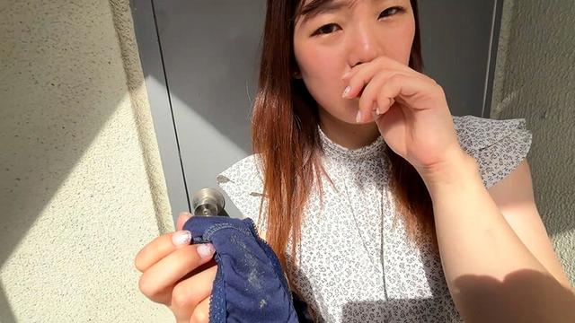 街角で声をかけてパンツの染みを見せてもらう ドラッグストア店員 あいるちゃん サンプル画像 15