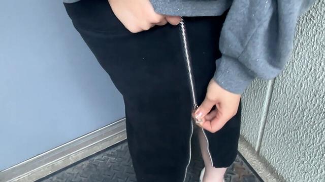 街角で声をかけてパンツの染みを見せてもらう 大学生 ゆゆちゃん サンプル画像 20