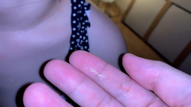 水沢つぐみの喉奥責め 腫れ気味な扁桃腺を… サンプル画像 5