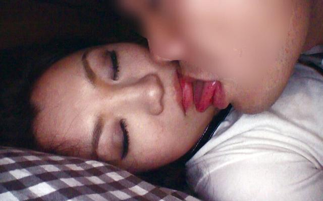 飲み会帰りの美女×意識ぶっ飛ばし×●っ払い昏●×寝込みを襲うとマン汁ジュワッと濡れ濡れ…2枚組 サンプル画像 6