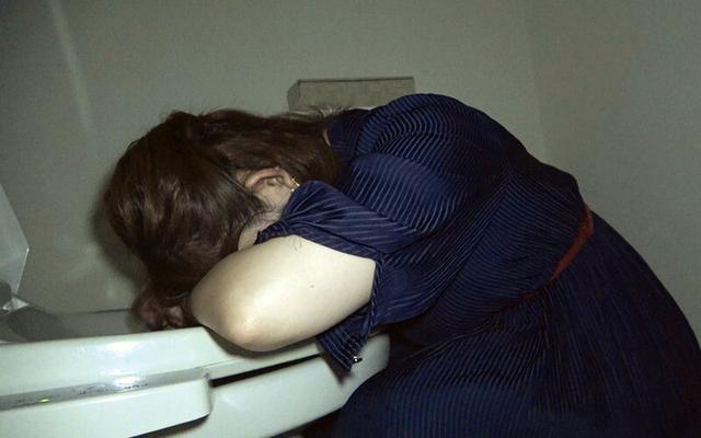 新婦の友人を二次会からお持ち帰り朦朧姦 サンプル画像 1