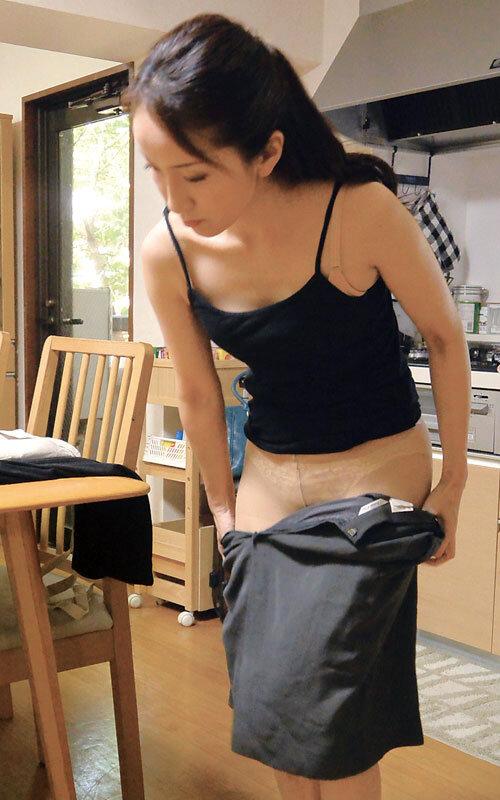 嫁の母 完熟スレンダーな身体 サンプル画像 12