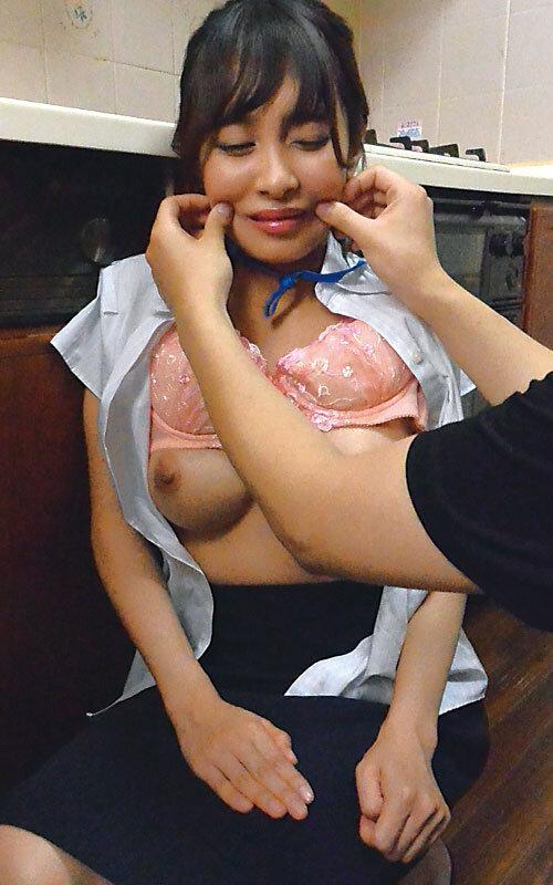 時間を止めて？ 接客レディにイタズラ三昧 サンプル画像 19