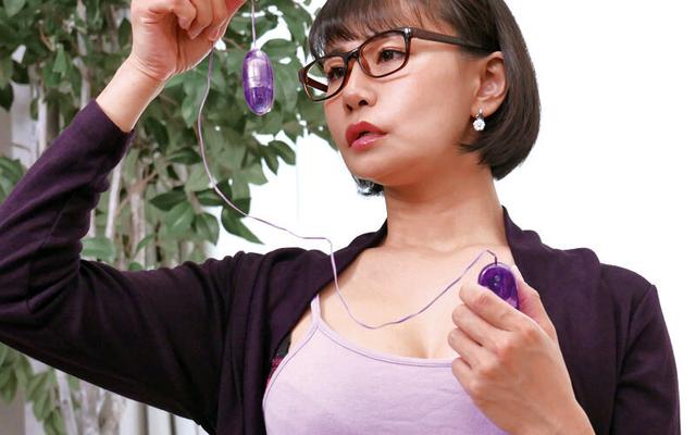 性欲剥き出し いつもよりHな美熟女オナニー2 8人 サンプル画像 8