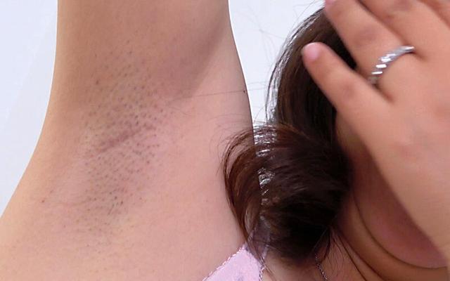 もてあました身体 敏感勃起乳首の三十路妻と自宅不倫 横沖圭奈 サンプル画像 14