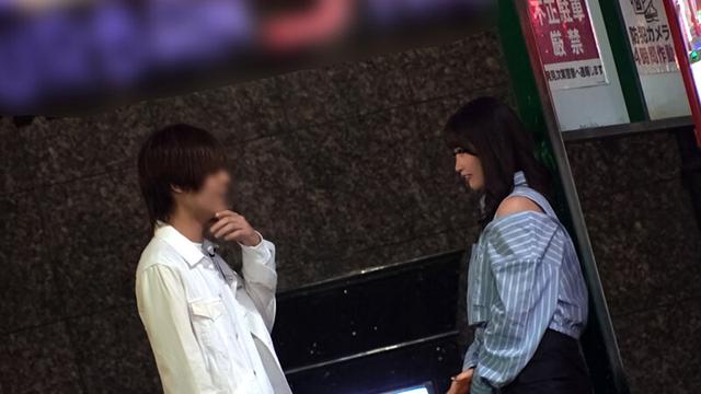 たちんぼ 夜の街に佇む美女に本気で交渉 Vol.1 サンプル画像 2