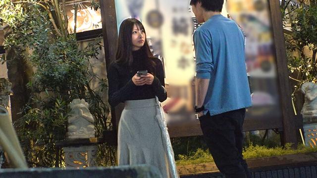 たちんぼ 夜の街に佇む美女に本気で交渉 Vol.2 サンプル画像 1