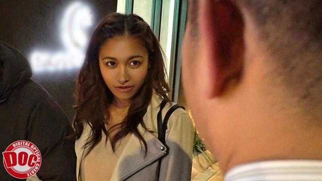 スレンダー新人女子社員と巨漢上司の地方出張。なんと宿泊先のホテルはまさかの相部屋！？狂った上司が夜から朝まで種付けプレス！！ サンプル画像 13