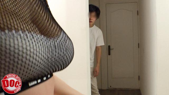 ブラコンが過ぎる巨乳妹とその巨乳の友達に挟まれおっぱいハーレム3P！！ サンプル画像 9