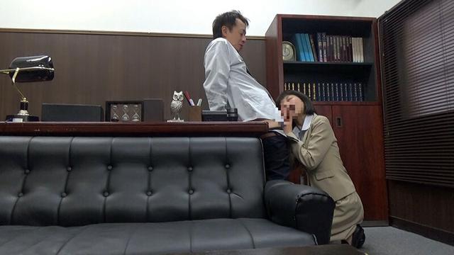 性豪社長 欲望の社長室 笑顔が安らぐ黒髪美人秘書 久々の寵愛に剥きだす性欲！ サンプル画像 3