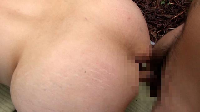 田園スマイルの田舎熟女の野外乱交3Pセックス！ サンプル画像 18